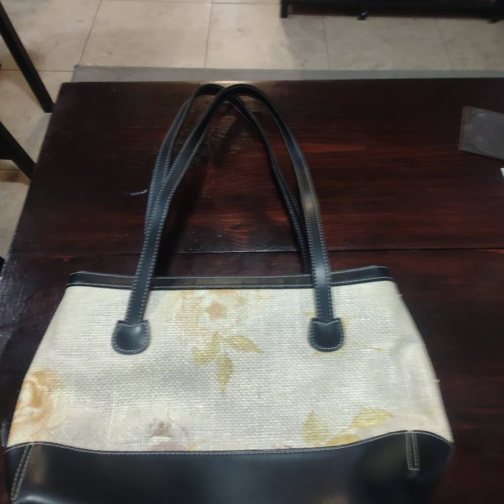Maxx New York Purse